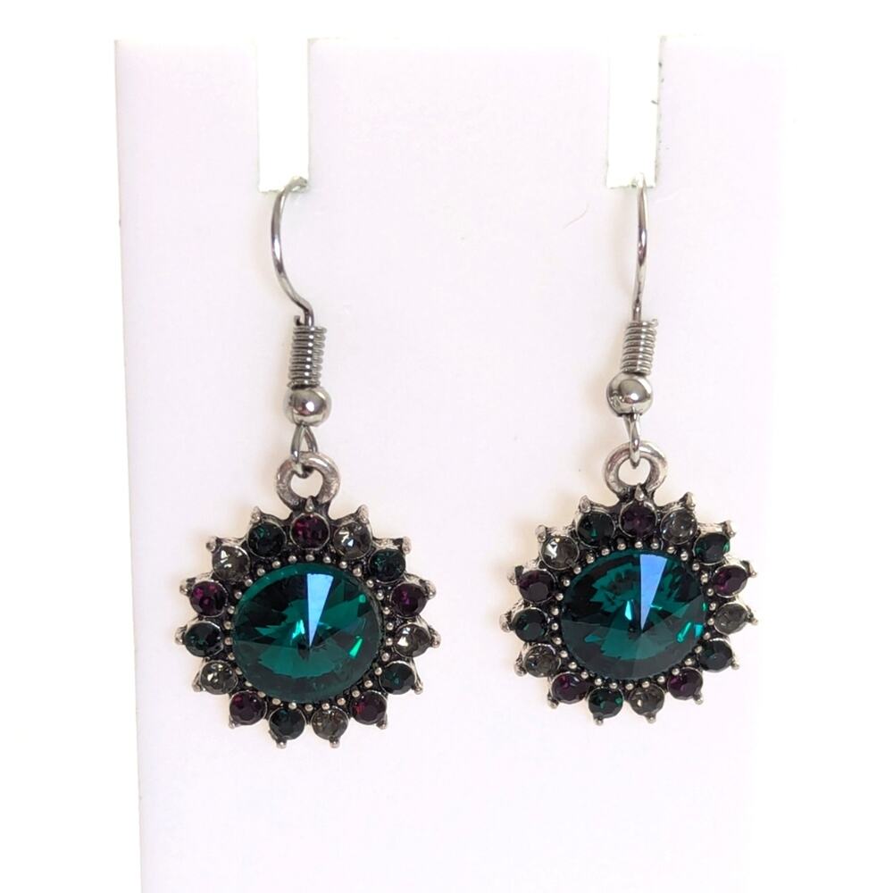 Stunning Emerald Glass Rivoli Rhinestone  Floral Halo Dangle Drop Hook Earrings